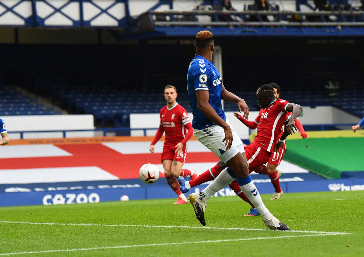 巴的场面 巴的场面