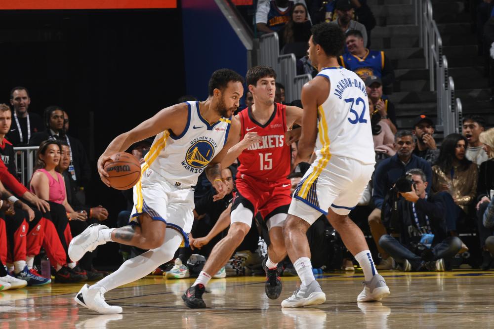 他能尽情施 他能尽情施